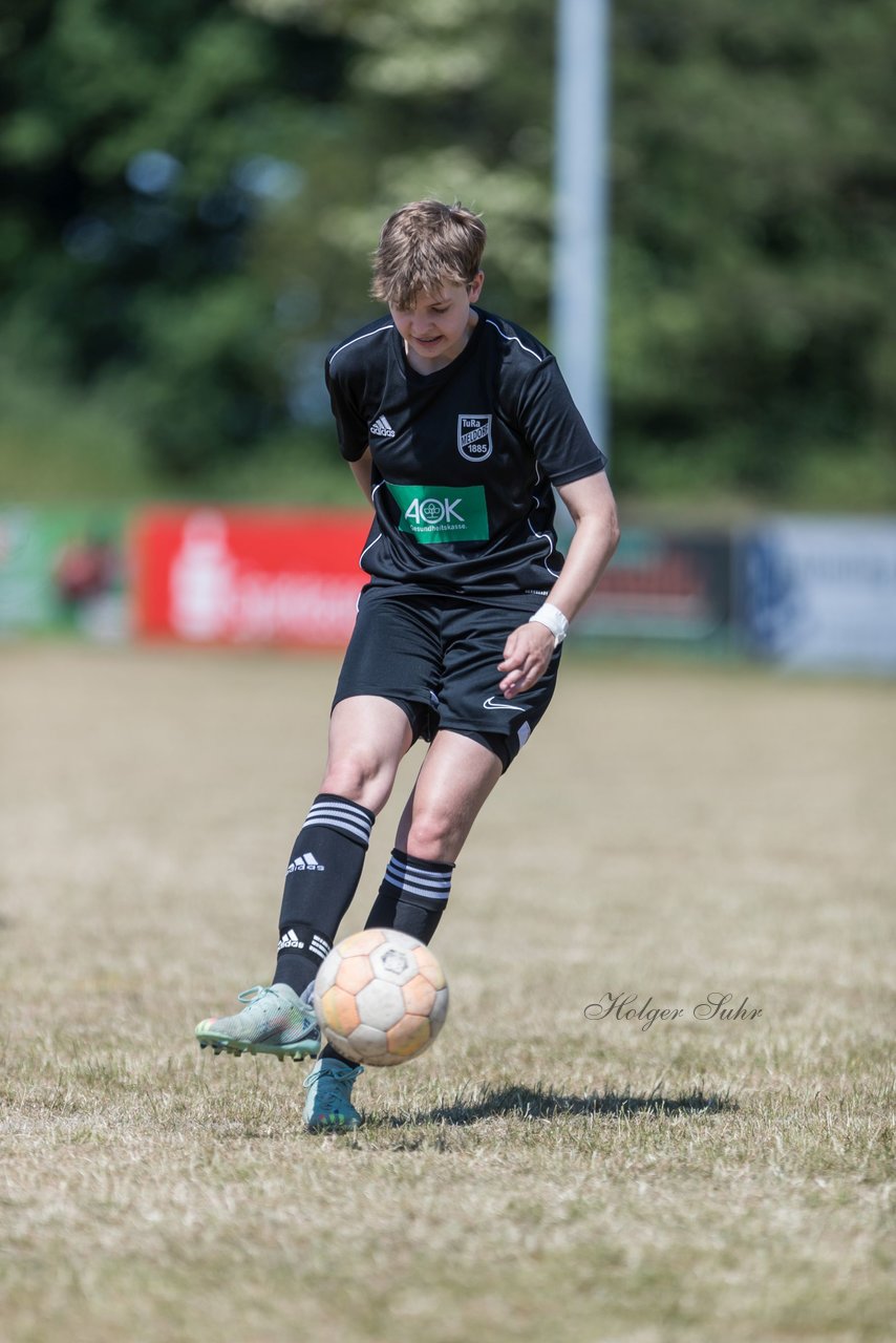 Bild 226 - wBJ TuRa Meldorf/Buesum - JFV Luebeck : Ergebnis: 1:0